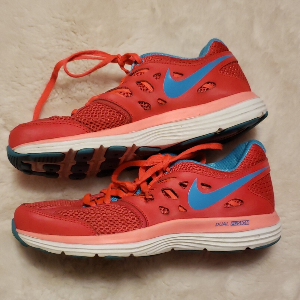Nike Dual Fusion Athletic Sneakers sz 7.5 - Picture 3 of 9